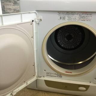 【動作品】HITACHI DE-N35FY形 除湿形電気衣類乾燥機 2006年製 Amazon | HITACHI これっきりボタン 衣類乾燥機 ピュアホワイト