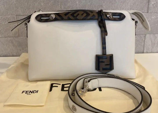 FENDI フェンディ　バイザウェイ　ミディアム