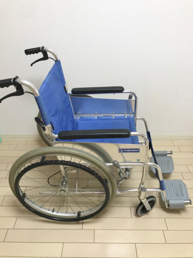 【中古品】車椅子 KAWAMURA