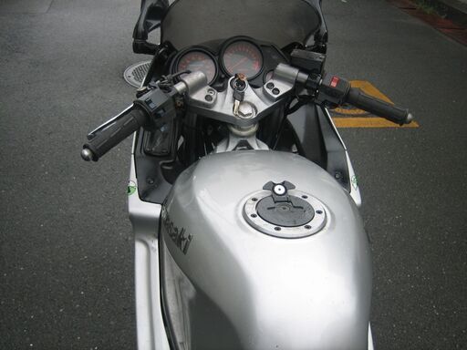 ZZR 250 少走行ノーマル仕様 動画付 KAWASAKI ZZR250 参考動画