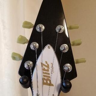 フライングVとギターアンプのセット。原付との交換も。 フライングVとギターアンプのセット。原付との交換も。