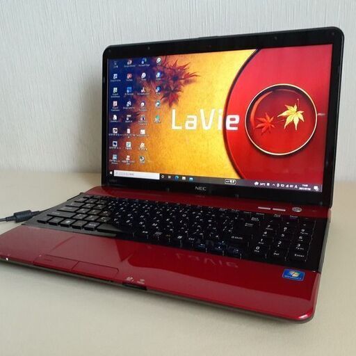 【取引中です】☆SSD搭載で快適☆　NEC　LaVie　レッド　Wi-Fi  マルチ　15インチ　Windows10　①