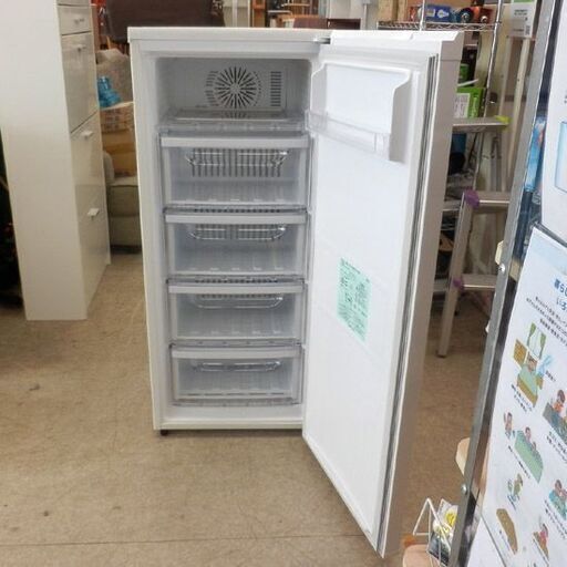 三菱ノンフロン冷凍庫 121L MF-U12N-W 2009年製 三菱ノンフロン冷凍庫 121L MF-U12N-W 2009年製