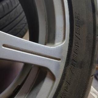 17インチADVAN FLEVA ホイール付き