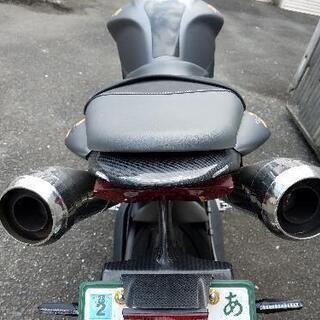 トライアンフ ストリートトリプル マフラー