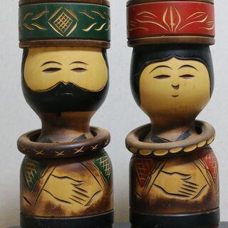 アイヌ風民芸品の木製人形