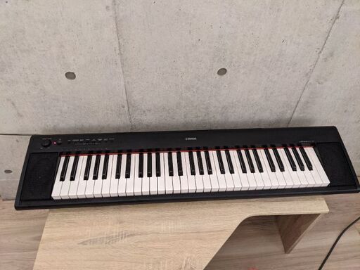 NP11 YAMAHA 61鍵盤 キーボード 13年製 美品