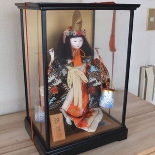 ガラス張り　日本人形＆ケース③　フィギュアの展示などにもいかが？