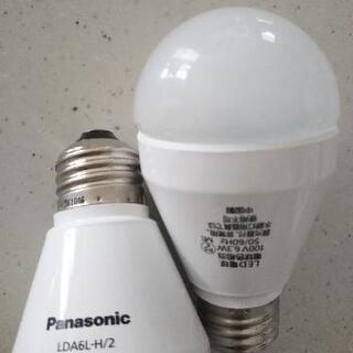 Panasonic LED電球２つまとめて