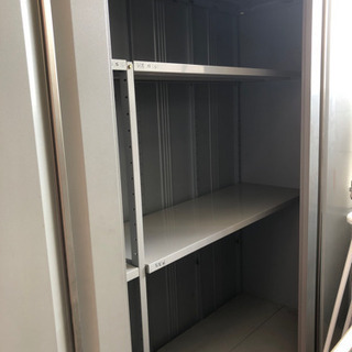 ?売約済??お買い得?イバナ物置収納庫【全面棚タイプ】鍵付