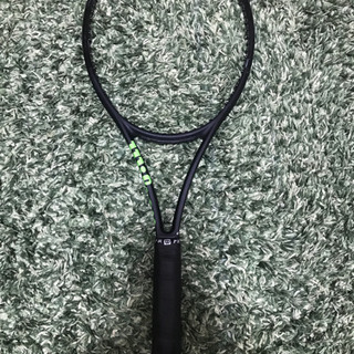 テニスラケット　ウィルソン　ブレード98
