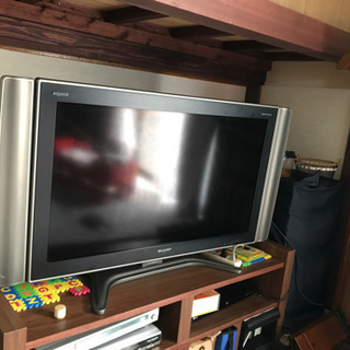 37インチシャープテレビ