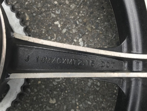 SR400 キャストホイール リア18インチ(タイヤ付き)