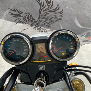CB1100