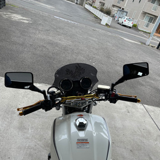 CB1100