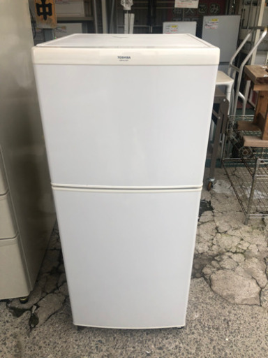 【リサイクルサービス八光　田上店　安心の1か月保証　配達設置ok】東芝 TOSHIBA GR-S12T-H [冷蔵庫 120L グレー]