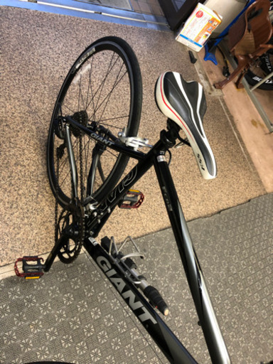 ジャイアント クロスバイク masseyさん専用 クロスバイクGIANT