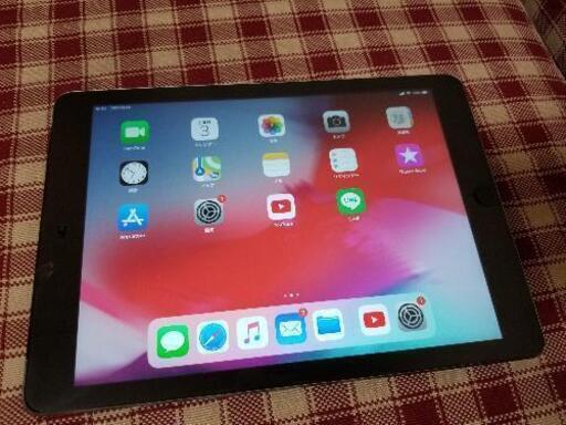 綺麗なiPad Airです。