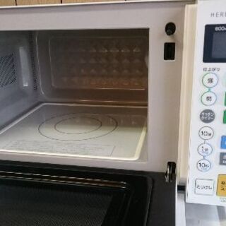 只今、商談中です。！！新生活お買い得セット！！シリーズ４４　ツインバード　HR-911型　2ドア冷凍冷蔵庫　2019年製・シャープ ES-GA4B-W　全自動洗濯機　4.5Kg 2018年製・ヤマダ電機 YMW-S18B1　電子レンジ　2017年製　3点セット！！　