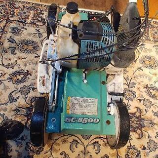 クボタ自走式草刈機。整備済み。すぐ使えます。