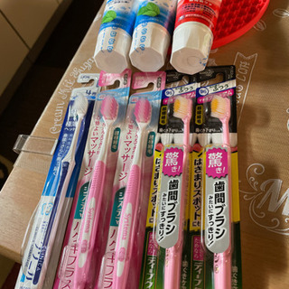 【ネット決済】歯ブラシ5本&歯磨き粉セット　新品