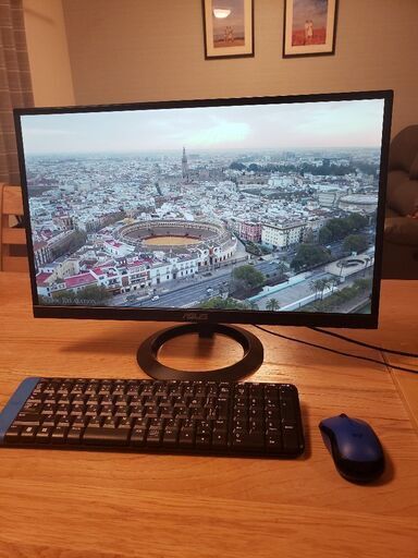 パソコンモニター+キーボード+ワイヤレスマウス
