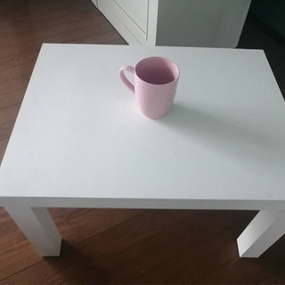 【ネット決済】IKEAのちっちゃいテーブル