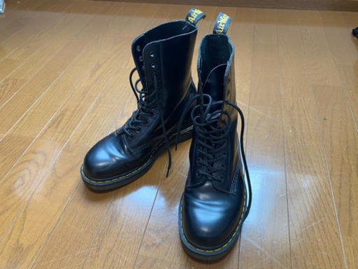 未使用 Dr.Martens ブーツ