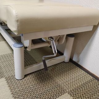 タカラ製、カイロプラクティック&整体マッサージベッド タカラ製、カイロプラクティック&整体マッサージベッド
