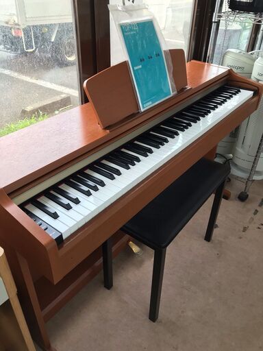 上等な ヤマハ　アリウス　電子ピアノ　３９，９８０円（税込み） 鍵盤楽器、ピアノ