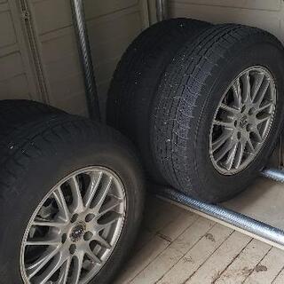 アルミ付きスタッドレスタイヤ 215/70R16 | gofactoring.cl