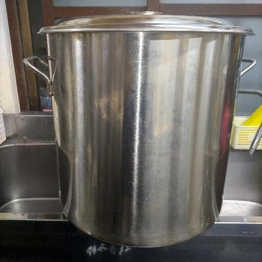 ほぼ新品です。値段下げます。