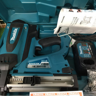 全国配送OK ガスピン打ち機 マキタ GN420C【寄楽屋 きらくや 成田本店】