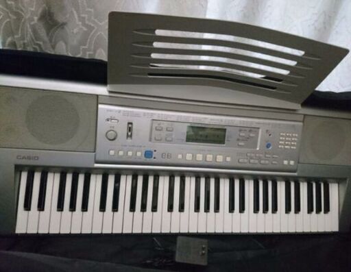 CASIOキーボード　CTK-810