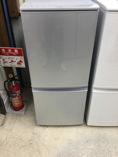 魅了 冷蔵庫 SJ-D14A-S 2015年製 137L SHARP 冷蔵庫