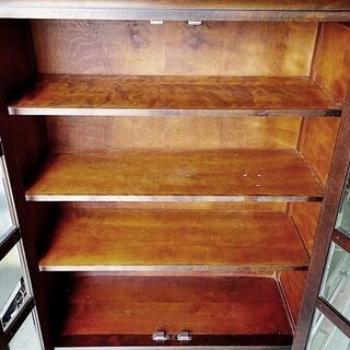 山口)下松市より　北海道民芸 和風 書棚 本棚 キャビネット 観音開き 4段 幅92.5×奥行38×高さ143cm　BIZHG07H