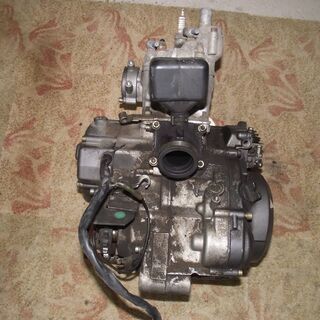 ベルガルダヤマハ　TZR125　部品取りエンジン