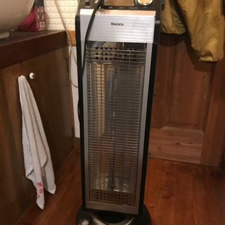 電気ストーブ　電気ヒーター