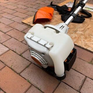 STIHL 草刈り機　FS250 40cc 1.6KW 　ハイパワー【極上品】