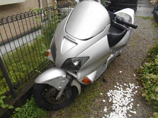 ホンダ　フォルツァ250（MF06）　保険5年6月　走行8000ｋ　個人ローンOK！