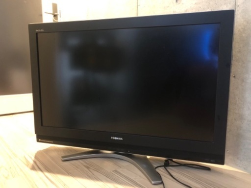 TOSHIBA 液晶カラーテレビ