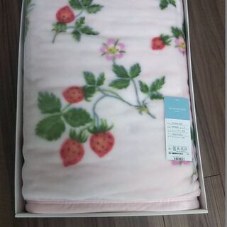 WEDGWOOD 西川産業　毛布140X200　薄ピンク