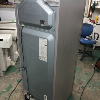 2016 hitachi 265L- 無料配達