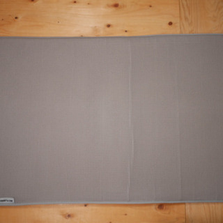 バイオラバーマット 3Mサイズ 3倍厚8mm 97.5×58.5mm