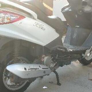 rv125i タイヤ前後9分山