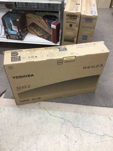 液晶テレビ TOSHIBA 32インチ 2018年製 32S22