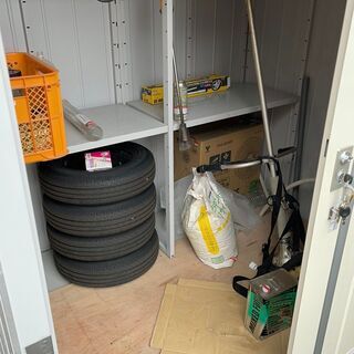 収納家具 イナバ物置 中古 『交渉中』