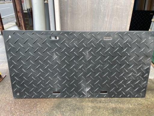 【お買い上げありがとうございました！】ハマネツ　樹脂製養生敷板プライター　1820mm×910mm【両面エンボス加工】