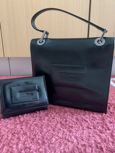 グッチ　GUCCI ハンドバック　三つ折り財布2点セット！
