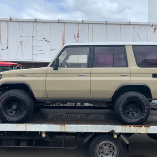 ホイール付きタイヤ　285/75R16